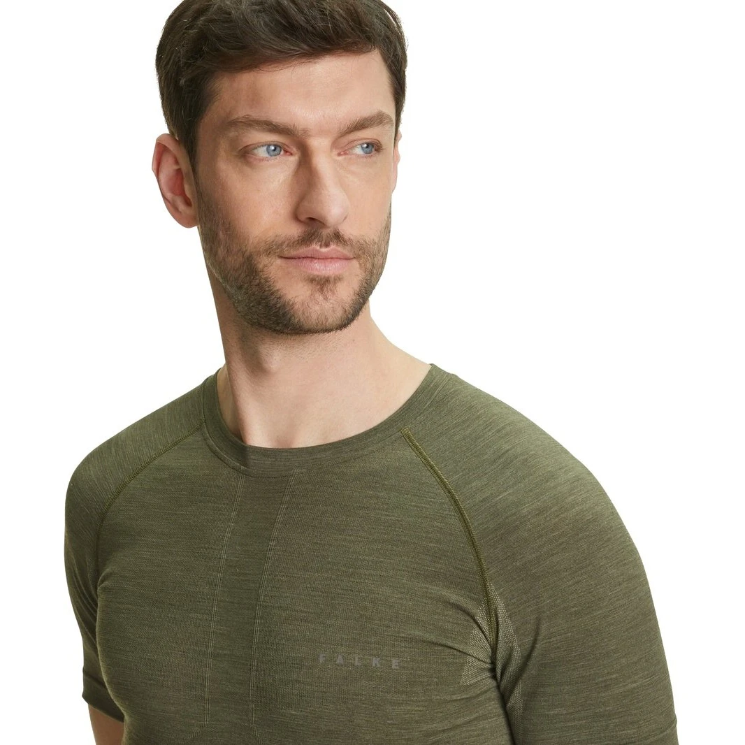 Falke Kurzarmshirt Wool-Tech Light (optimale Passform) Unterwäsche Herbgrün Herren 5 Falke Kurzarmshirt Wool-Tech Light (optimale Passform) Unterwäsche Herbgrün Herren – Bild 3