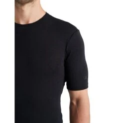 Icebreaker Unterwäsche Tshirt 175 Everyday SS Crewe - Merinowolle, Enganliegend - Schwarz Herren -LaufPro Verkäufe Icebreaker 104482001 175 Tshirt 5 1200x1200 1