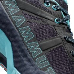 Mammut Trail-Laufschuhe Sertig II Low GTX (Multifunktion, Wasserdicht) Schwarz/blau Damen 15 Mammut Trail-Laufschuhe Sertig II Low GTX (Multifunktion, Wasserdicht) Schwarz/blau Damen -LaufPro Verkäufe Mammut 3030 04290 00575 Sertig II Low GTX Schuh206 750x750 1