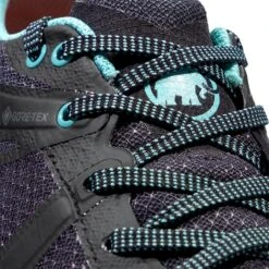 Mammut Trail-Laufschuhe Sertig II Low GTX (Multifunktion, Wasserdicht) Schwarz/blau Damen 16 Mammut Trail-Laufschuhe Sertig II Low GTX (Multifunktion, Wasserdicht) Schwarz/blau Damen -LaufPro Verkäufe Mammut 3030 04290 00575 Sertig II Low GTX Schuh207 750x750 1