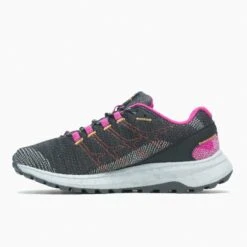 Merrell Trail-Laufschuhe Fly Strike Schwarz/fuchsia Damen -LaufPro Verkäufe Merrell Trail Laufschuhe Fly Strike Damen J067444 1 768x768 1