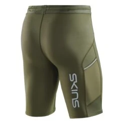 Skins Funktionshose 3-Series Half Tight Short (enganliegend) Khakigrün Herren -LaufPro Verkäufe Skins SK ST00300020573 3 Series Short Long 2 1200x1200 1
