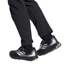ADIDAS PERFORMANCE Adidas Terrex Two Flow Schwarz Trail-Laufschuhe Herren -LaufPro Verkäufe adidas FW2582 Terrex Two Flow Schuh202 900x900 1